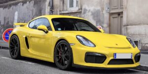 Top-Tier Cayman Oil Change Services in Qatar